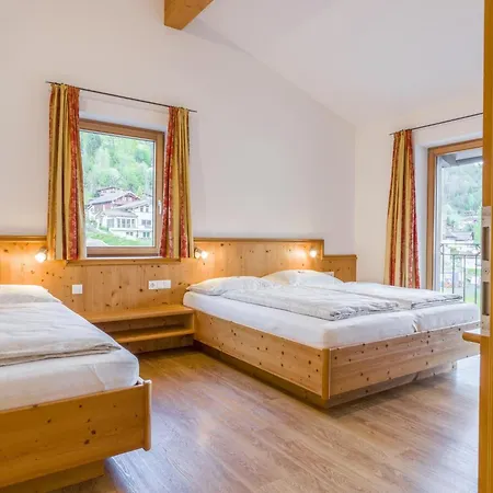 Next To The Skilift A 6 * Brixen im Thale